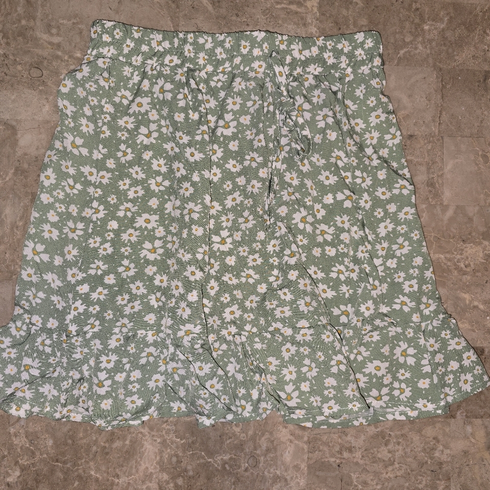 SHEIN Green Floral A-Line Skirt